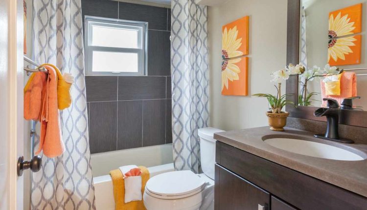 Top Ten Bathroom Staging Tips