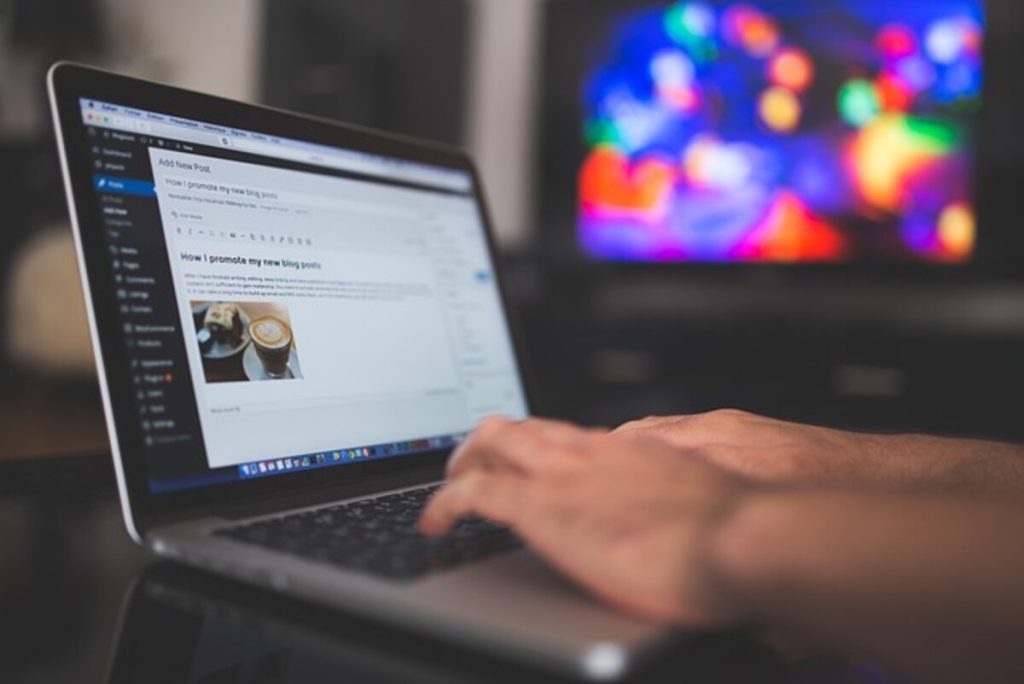 How to Have a Blog