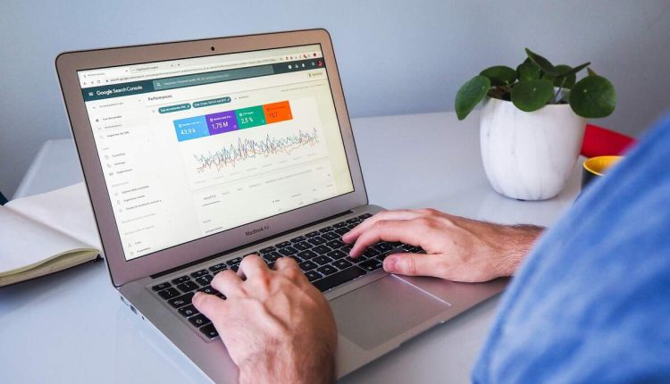 Look into the Best info about High PR Dofollow Backlinks.