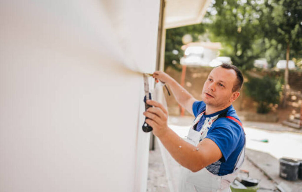 The Benefits of Using Waterproofing Contractors